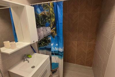 Garsonieră decomandată în Central - 2