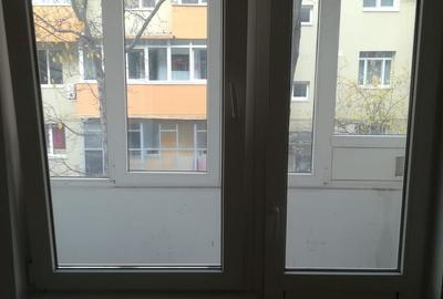 Apartament cu 3 camere decomandat în Vitan - 13