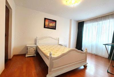 Apartament cu 3 camere decomandat în Ultracentral