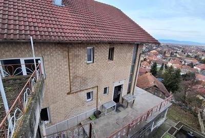 VANZARE | VILA - 3 APARTAMENTE | ST. O. IOSIF - Proprietate Unica Drumul Poienii - 2