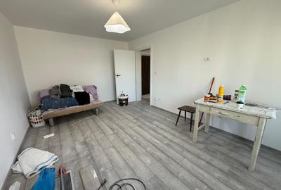Apartament cu 2 camere decomandat în Gorjului - 11
