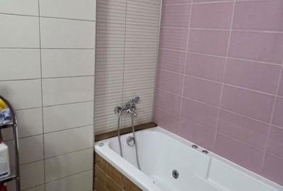 Apartament cu 3 camere, mobilat în Central - 8