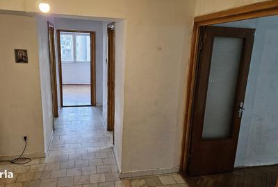Apartament cu 3 camere decomandat în Dacia - 6