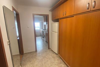 Garsonieră decomandată, mobilată în Nerva Traian - 7