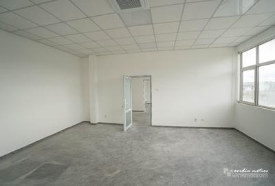 Spațiu industrial, de 1,260 mp, în Sud - 8
