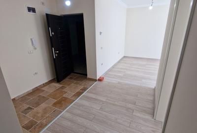 Apartament cu 2 camere decomandat în Giroc - 2