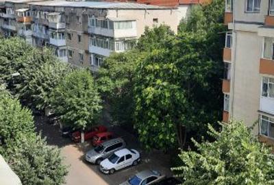 Ap 2 cam,bloc tipA,zona ostroveni W,mobilat,utilat,cu balcon