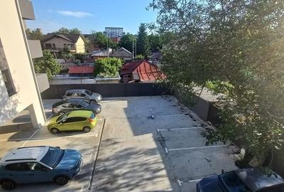 Apartament 2 Camere Metrou Aparatorii Patriei mobilatcu terasă parcare - 4