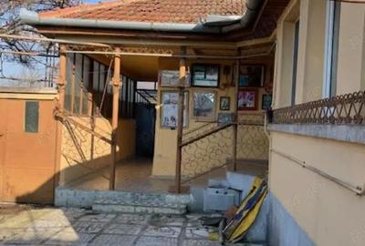 Casă cu 3 camere cu Teren 713 Mp în Lugoj - 2