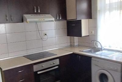 Garsonieră decomandată în Central - 2