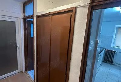 Garsonieră decomandată în Girocului - 4