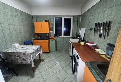 Apartament cu 3 camere semidecomandat, mobilat în Pantelimon - 5