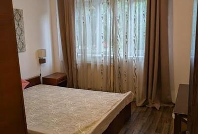 Apartament cu 3 camere semidecomandat în Democrației - 2
