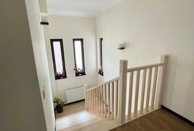 Casă individuală cu 7 camere cu Canalizare în Iris - 7
