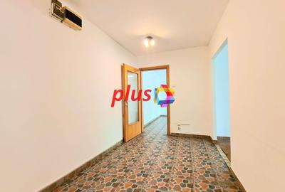 Spatiu birouri de vânzare Brasov - 55 mp  # www.Plus-Imo.ro - 2