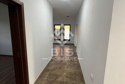 Case moderne de vânzare – 143 mp utili, teren 7 ari | Zona Unirea - 18