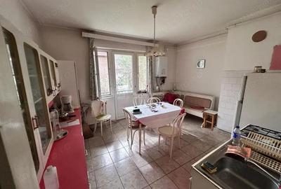 Apartament cu 3 camere decomandat în Luncă - 4