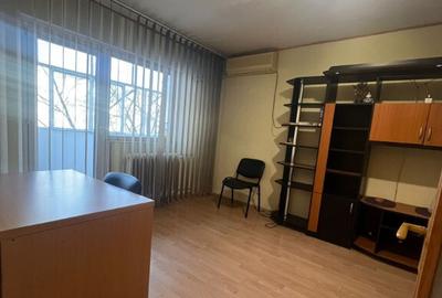 Tineretului - 2 Camere - etaj 1/10 - Disponibil - 2