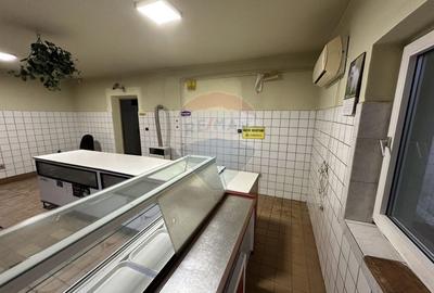 Spațiu comercial, de 42 mp, în Aradul Nou - 3