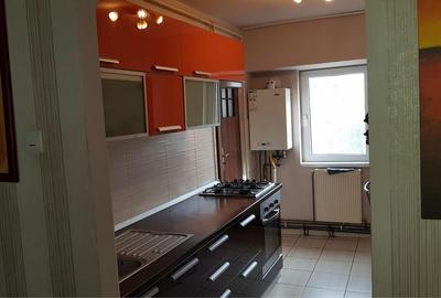 Apartament cu 3 camere decomandat în Central - 16