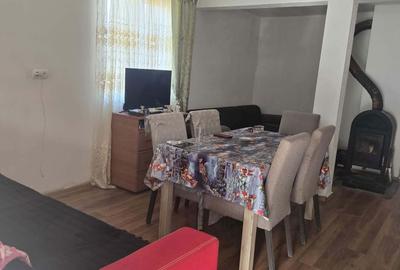 Casă cu 4 camere în Sărățel - 2