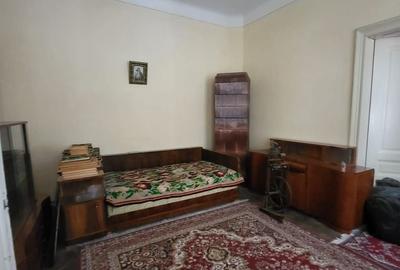 Casă individuală cu 6 camere cu Teren 489 Mp în Central - 10