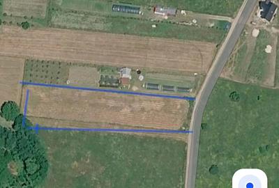 Teren de 3300 mp, în Central - 1