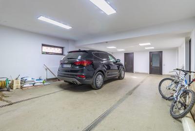 Casă individuală cu 11 camere cu Canalizare în Central - 25