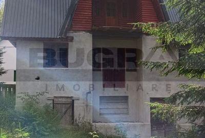 Casă cu 6 camere cu Teren 400 Mp în Mărăști