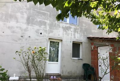 Casă cu 4 camere cu Teren 1700 Mp în Tulca - 3