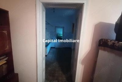 Casă cu Teren 895 Mp în Central - 9