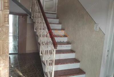 Casa D+P+E, an 1980, teren 285 m2, zona foarte buna, Campina, Prahova - 10