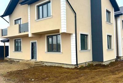 Casă individuală cu 5 camere cu Canalizare în Bragadiru - 2