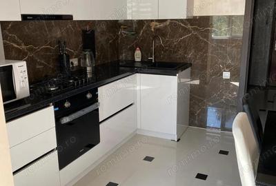 Garsonieră decomandată în Apărătorii Patriei