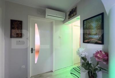 Apartament de inchiriat cu 3 camere decomandat, 81 mp - zona Cetate - 9