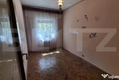Apartament cu 4 camere semidecomandat în Micro 17 - 3