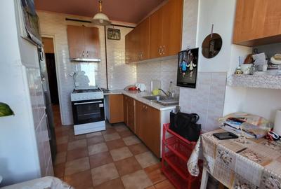 Chirie-apartament 2 camere, zona Astra Chirie-apartament 2 camere, zona Astra - 7