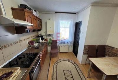 Apartament cu 2 camere, mobilat în Tudor