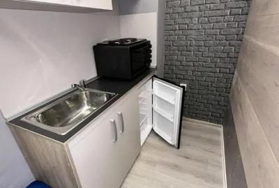 Apartament cu 2 camere semidecomandat în Circumvalațiunii - 2