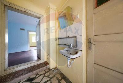 Corp de casa cu 2 studiouri independente, ideal pentru regim hotelier - 11