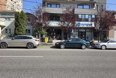 Spațiu comercial, de 65 mp, în Central - 2