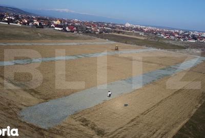 Teren de 19700 mp, în Central