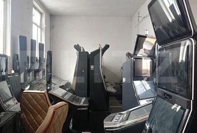 Spațiu comercial, de 1,090 mp, în Libertății - 6