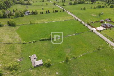 Ultimele 4 terenuri de vanzare Manastirea Humorului 1000mp - 2