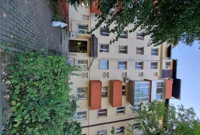 Apartament cu 2 camere semidecomandat în Central - 1