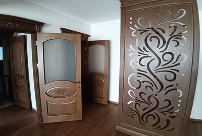 Apartament cu 3 camere în Primăverii