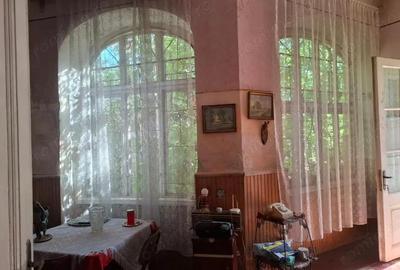 Casă cu 4 camere cu Teren 839 Mp în Nădlac