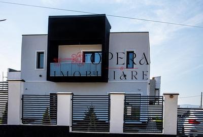 Casă individuală cu 4 camere în Bucium