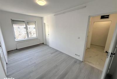 Apartament cu 3 camere în Solidarității
