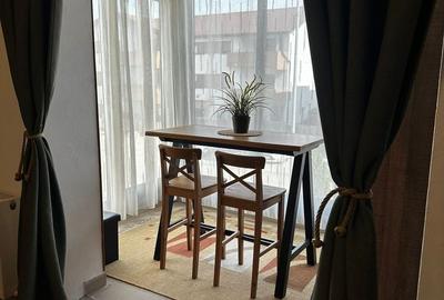 Apartament cu 2 camere semidecomandat, mobilat în Sânpetru